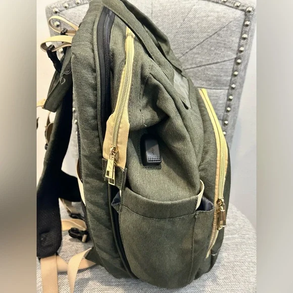 Green Baby Bag - Picture 3 of 12